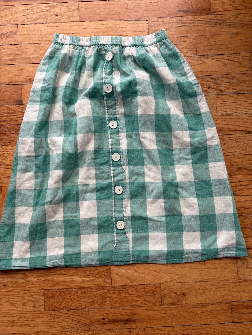 Gingham Button-Front A-Line Skirt in Green and White